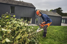 Load image into Gallery viewer, Husqvarna 130 Petrol Chainsaw
