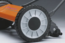Load image into Gallery viewer, HUSQVARNA HiCut 64 (push) Lawnmower with grass collector case
