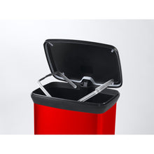 Load image into Gallery viewer, Curver Metal Pedal Red 50 litre
